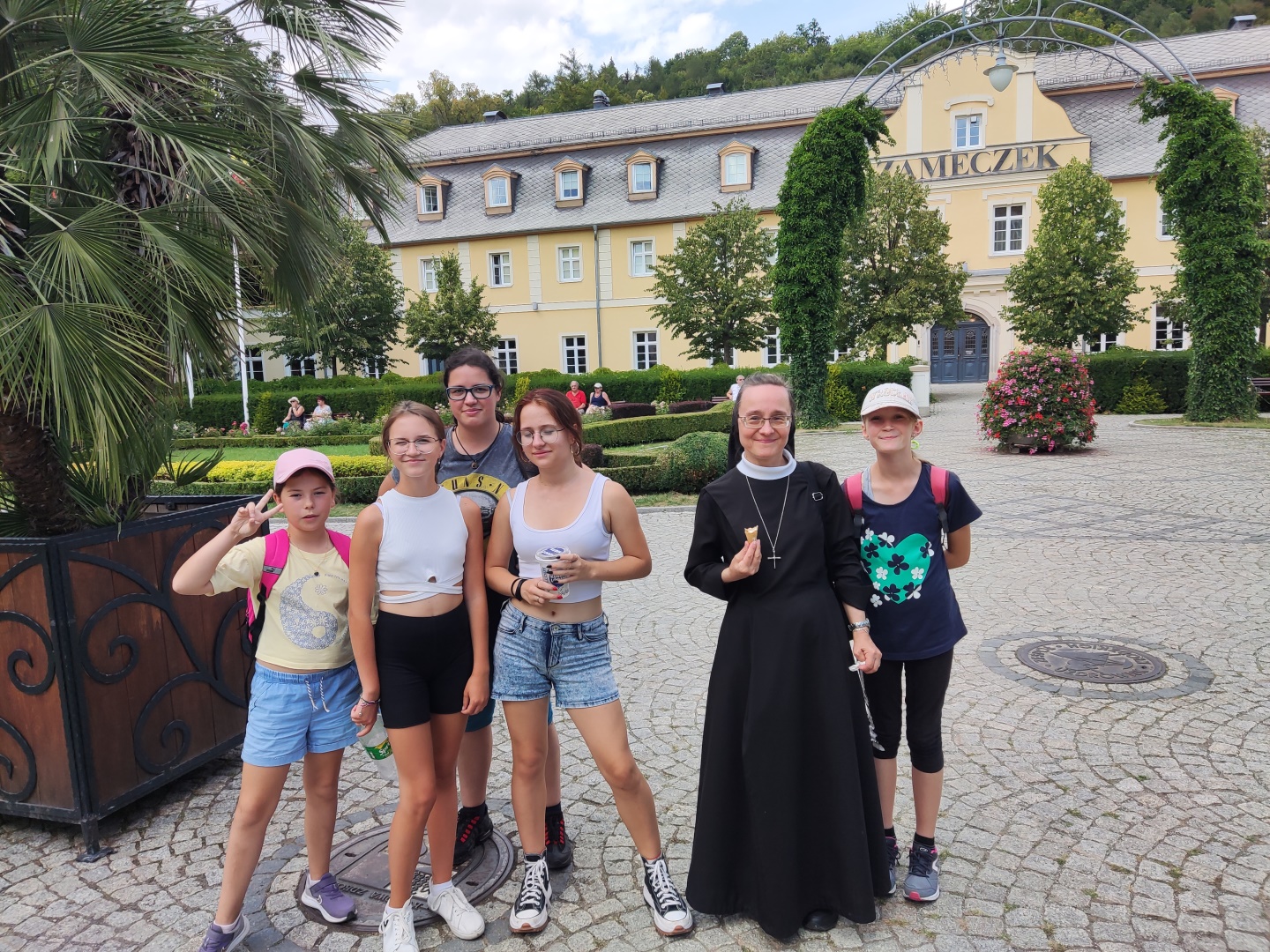 2022-08-15…19 – Wyjazd scholii w Góry Stołowe